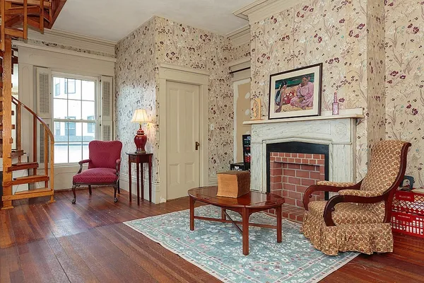 $1,250,000 | 72 College Avenue, Medford, MA 02155