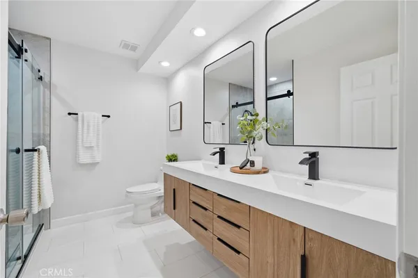 $799,999 | 7113 Brentwood Lane, Westminster, CA 92683