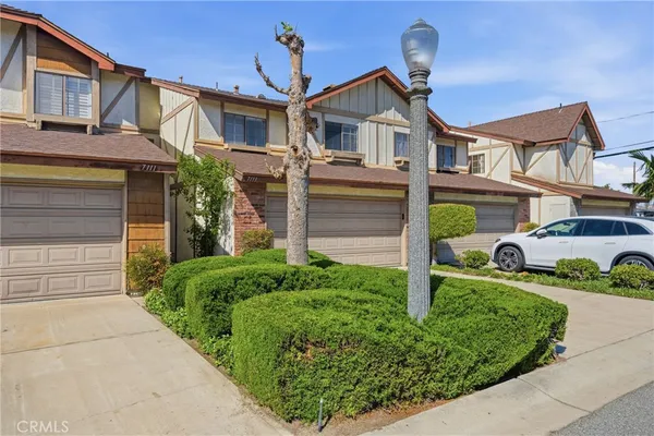 $799,999 | 7113 Brentwood Lane, Westminster, CA 92683