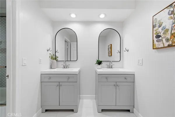 $799,999 | 7113 Brentwood Lane, Westminster, CA 92683