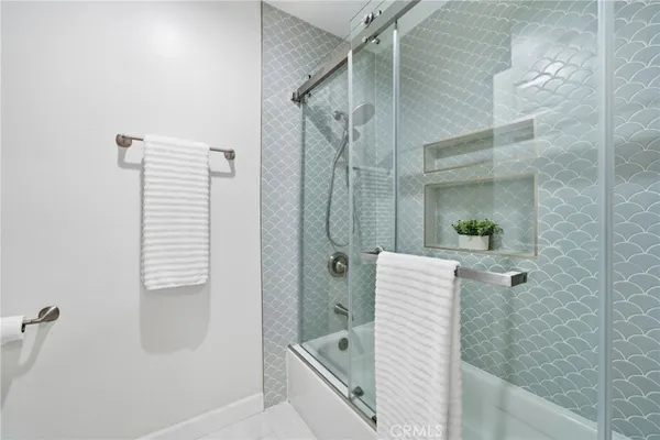$799,999 | 7113 Brentwood Lane, Westminster, CA 92683