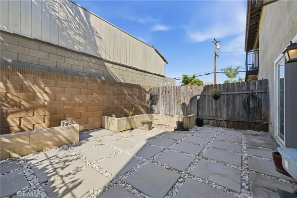 $799,999 | 7113 Brentwood Lane, Westminster, CA 92683