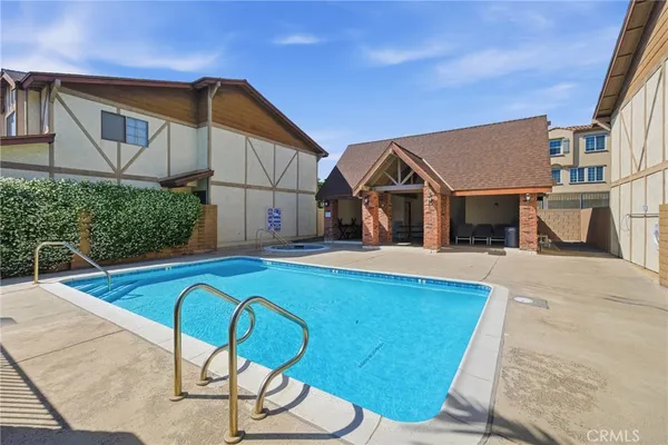 $799,999 | 7113 Brentwood Lane, Westminster, CA 92683