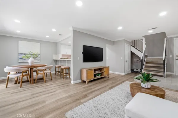 $799,999 | 7113 Brentwood Lane, Westminster, CA 92683