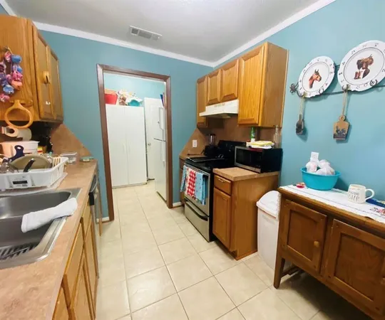 $1,200 | 504 Wilson Road, Bellmead, TX 76705