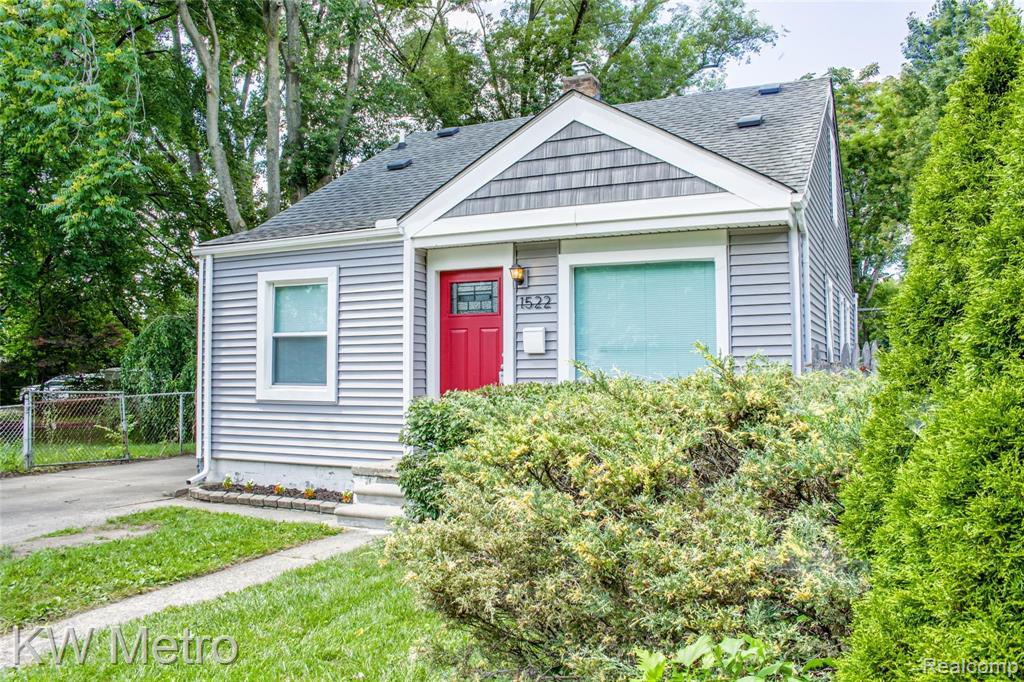 1522 South Campbell Road Royal Oak, MI 48067 - Photo 1 of 39