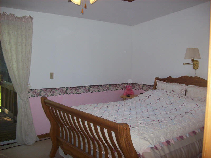 3705 Hackett Road Saginaw, MI 48603 - Photo 13 of 20 20367956-12.JPG