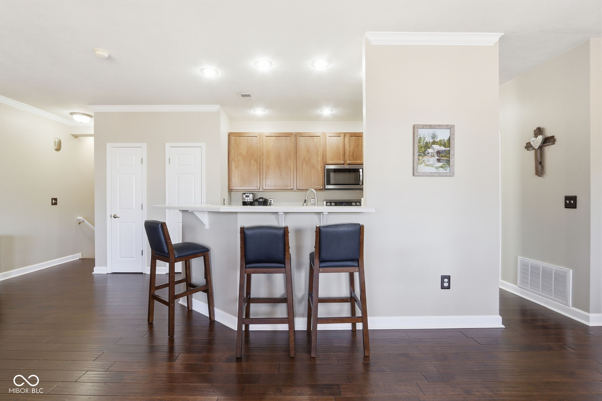 1232 Shadow Ridge Road Indianapolis, IN 46280 - Photo 10 of 32