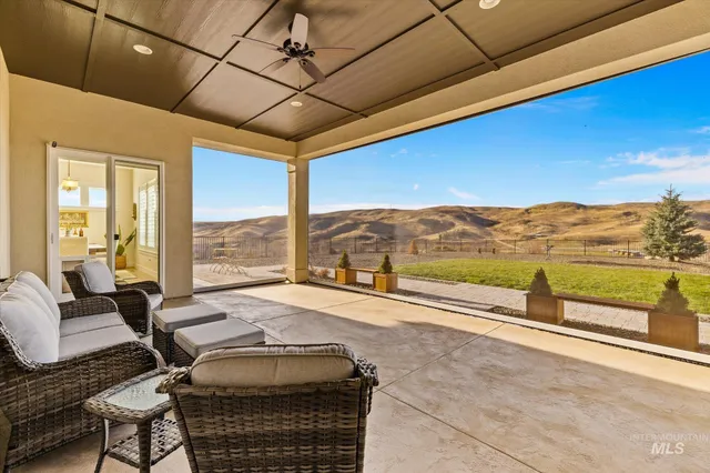 $1,175,000 | 19011 North Eaglestone Place, Boise, ID 83714