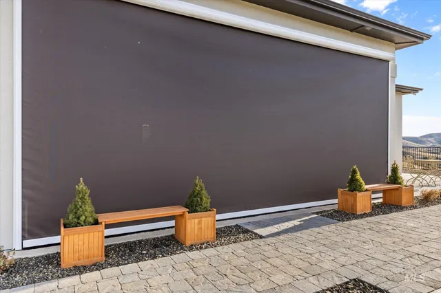 $1,175,000 | 19011 North Eaglestone Place, Boise, ID 83714