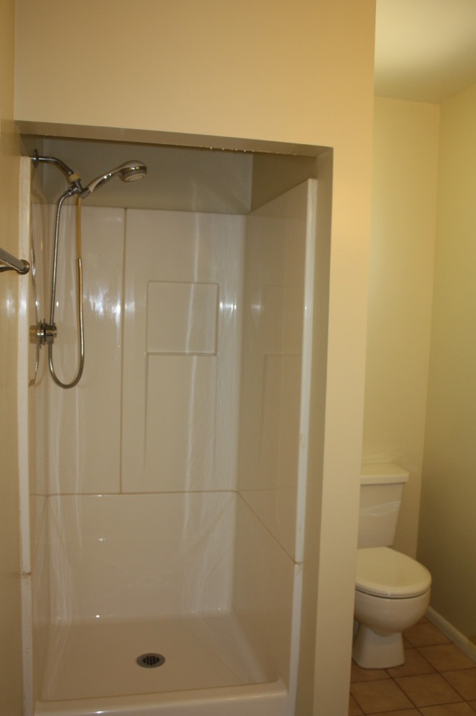4222 East Piccadilly Road Phoenix, AZ 85018 - Photo 7 of 9 Master bathroom