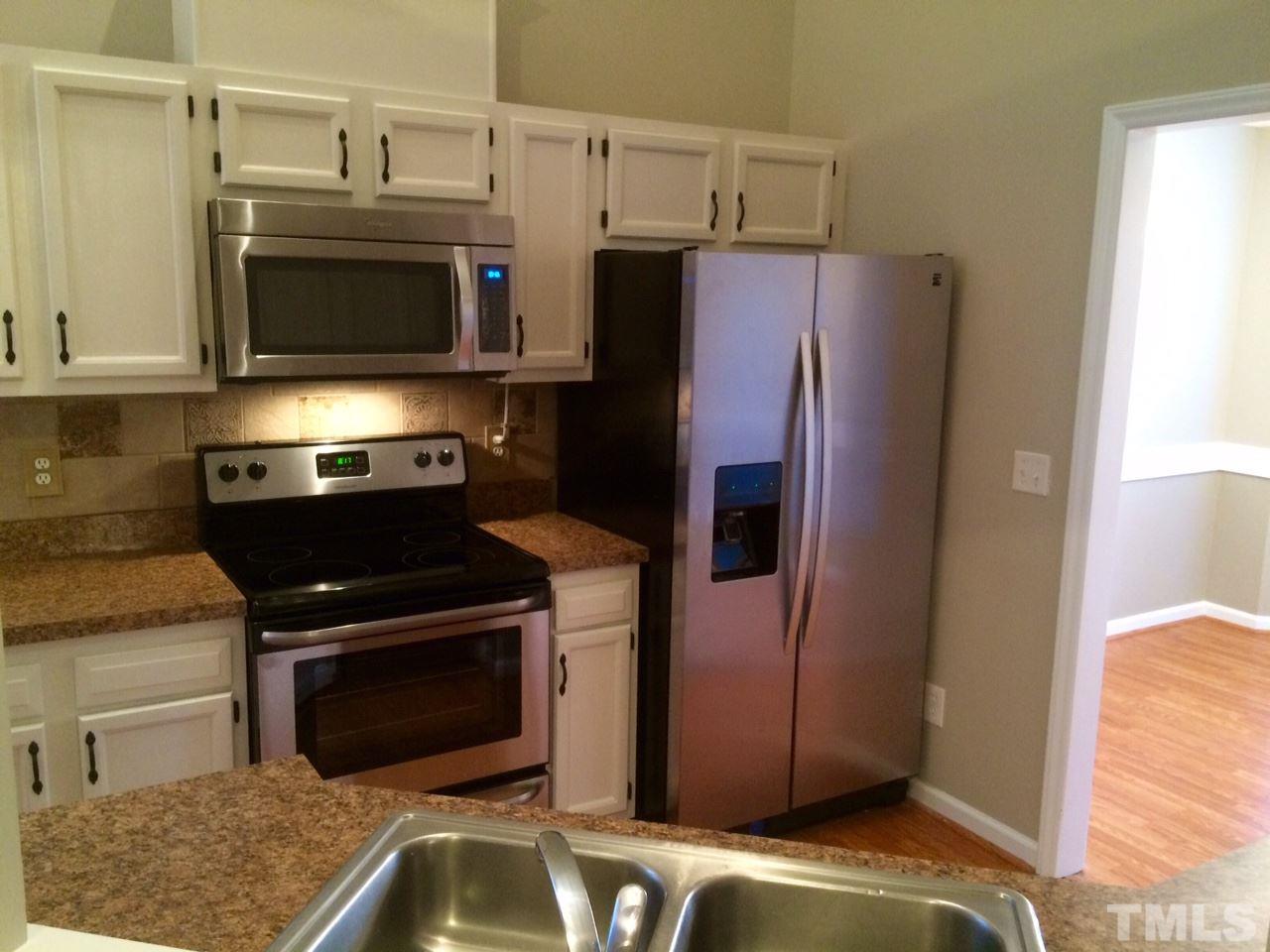 2816 West Jameson Road Raleigh, NC 27604 - Photo 2 of 17