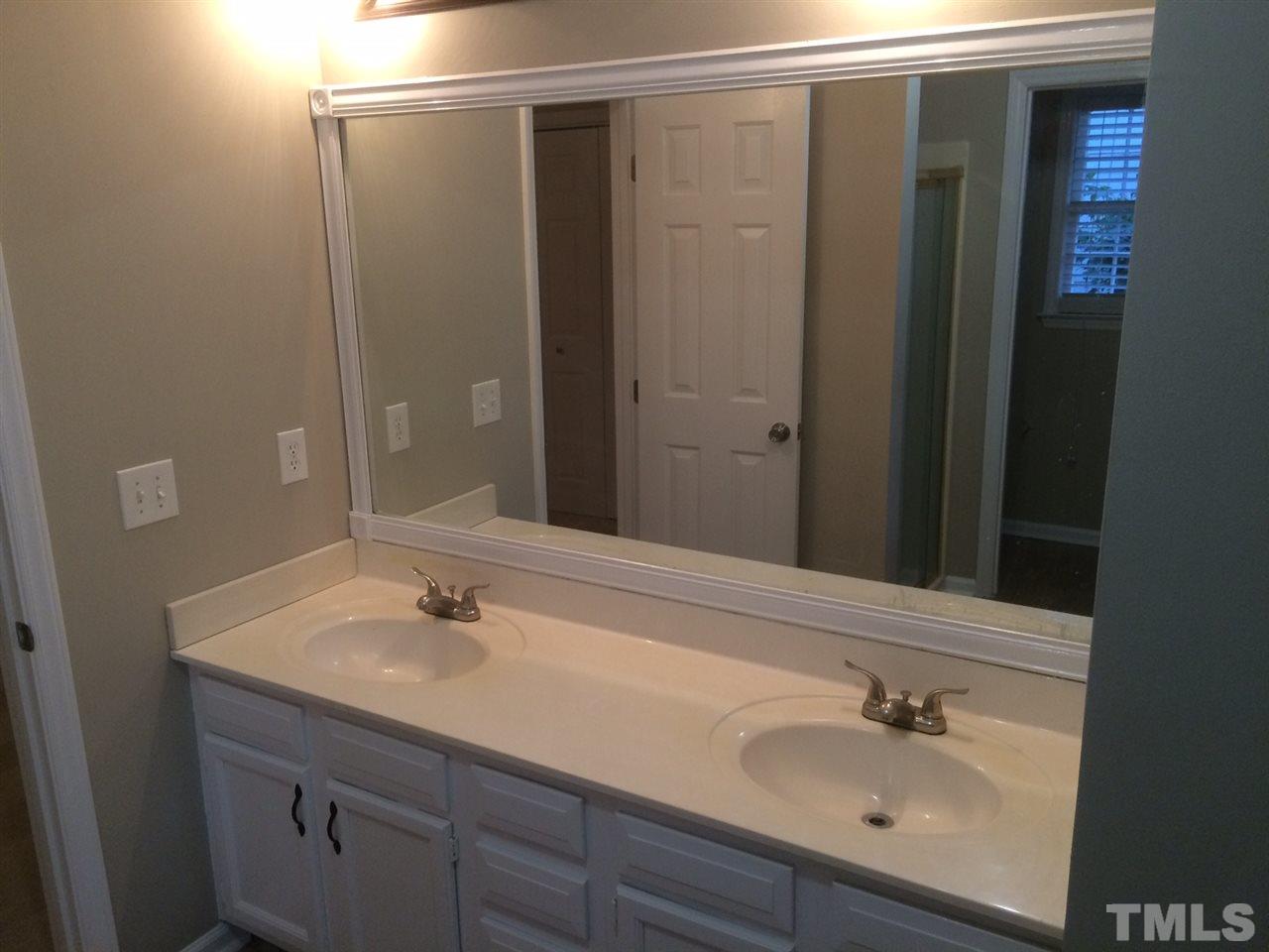 2816 West Jameson Road Raleigh, NC 27604 - Photo 14 of 17