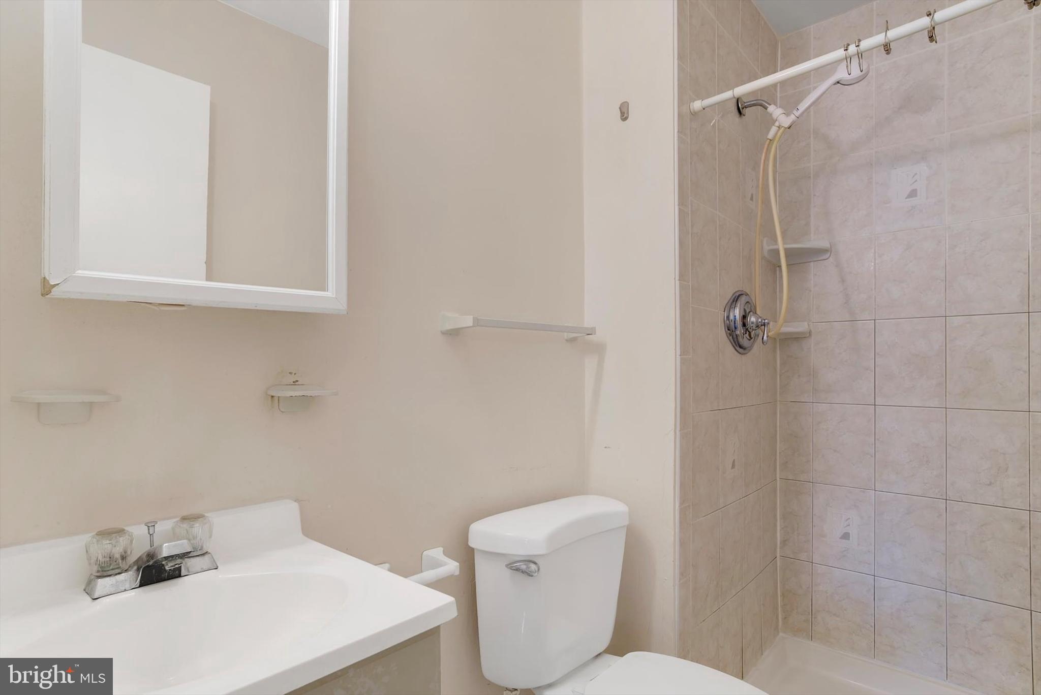 17413 Hoskinson Road Poolesville, MD 20837 - Photo 8 of 29