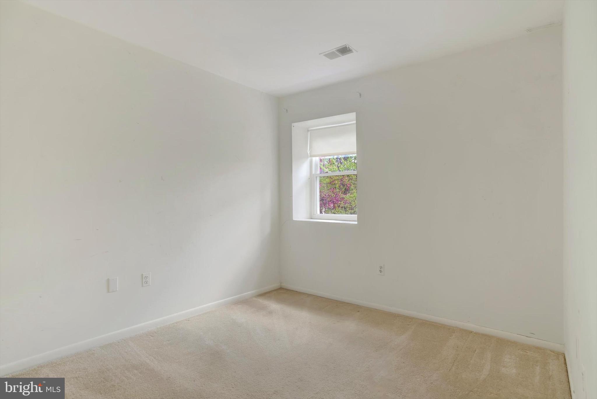 17413 Hoskinson Road Poolesville, MD 20837 - Photo 9 of 29