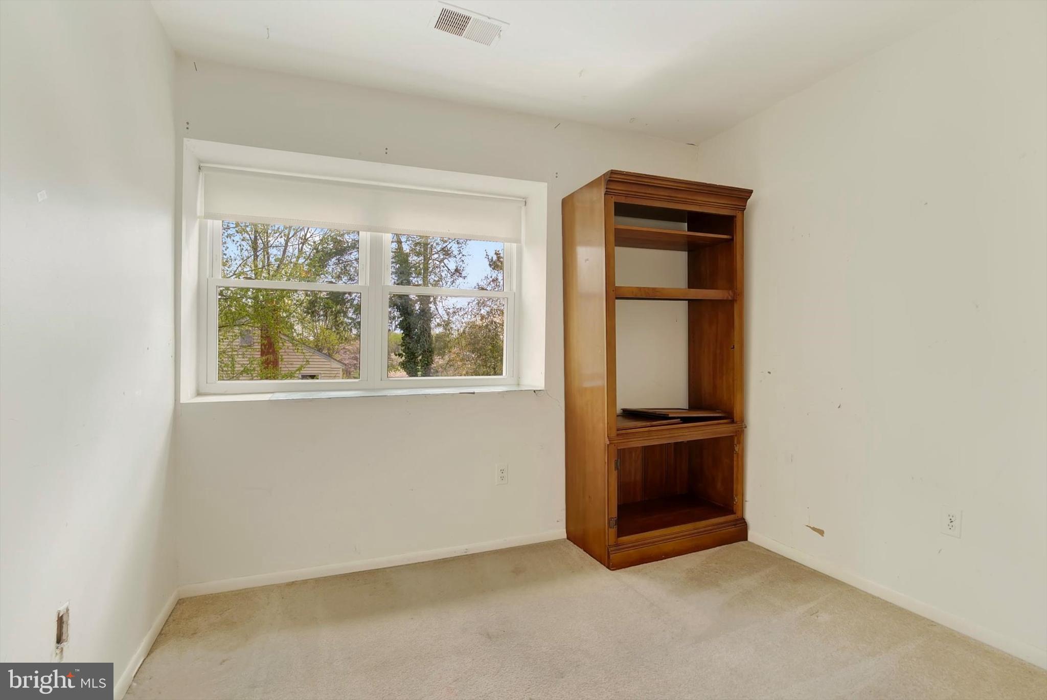17413 Hoskinson Road Poolesville, MD 20837 - Photo 9 of 28
