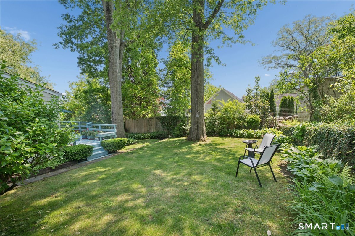 96 Turner Road Stamford, CT 06905 - Photo 34 of 38 Nicely landscaped private back yard.