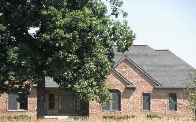 11206 Cook Road Gaines, MI 48436 - Photo 1 of 9 P7070110