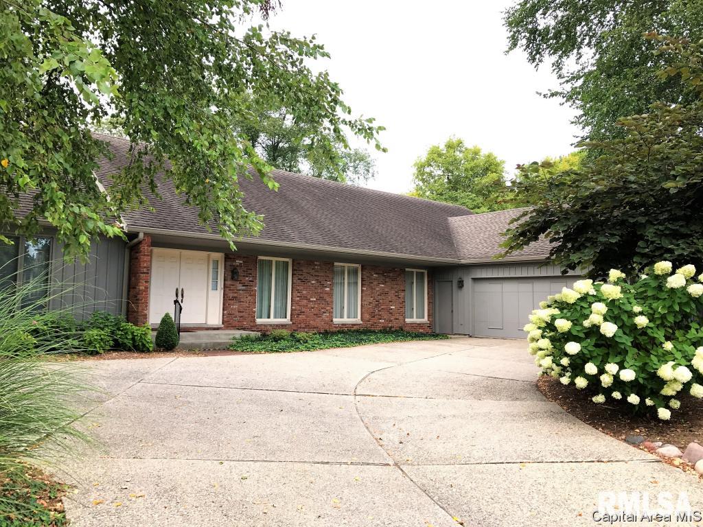 2108 Augusta Drive Springfield, IL 62704 - Photo 1 of 34