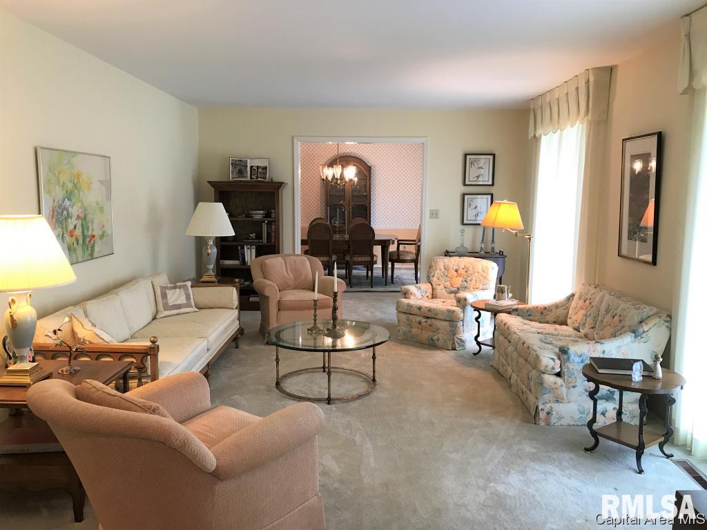 2108 Augusta Drive Springfield, IL 62704 - Photo 4 of 34