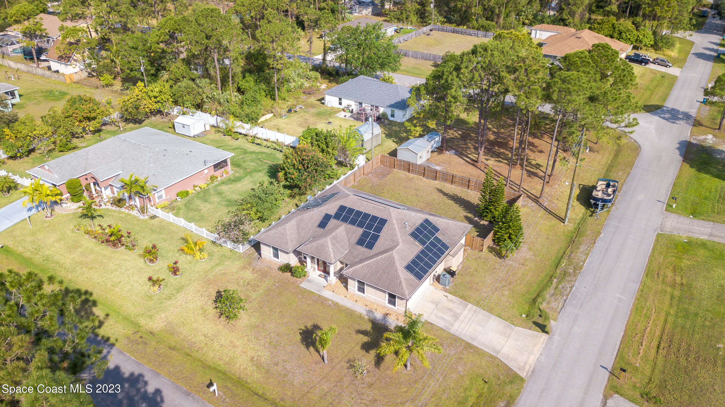 1201 Daton Road Southwest Palm Bay, FL 32908 - Photo 42 of 46 an aerial view of a swimming pool