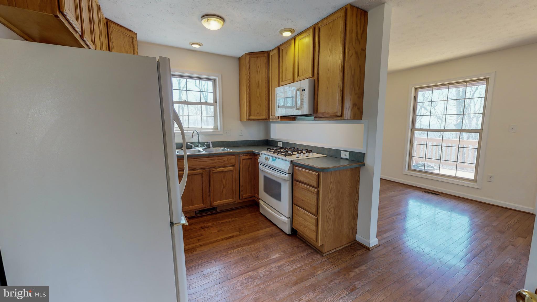 91 Mountain Top Road Front Royal, VA 22630 - Photo 8 of 35 Kitchen