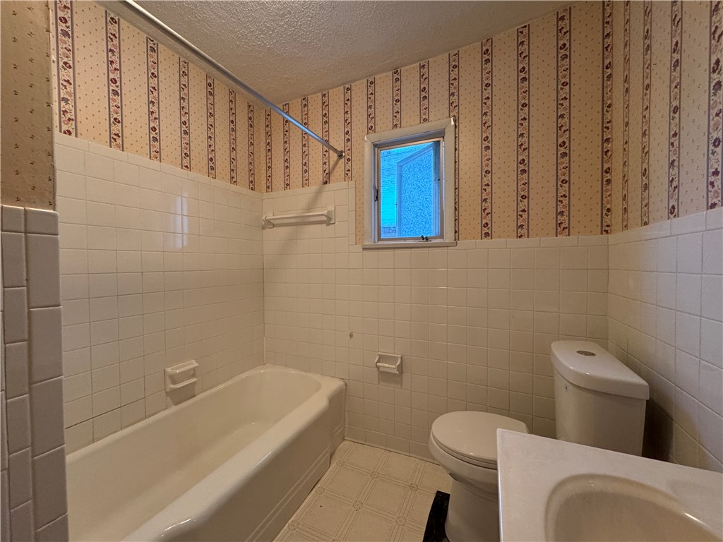 107 Arbutus Street Rochester, NY 14609 - Photo 19 of 22