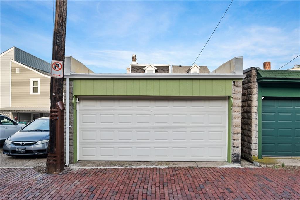 255 Edmond Street Pittsburgh, PA 15224 - Photo 3 of 50