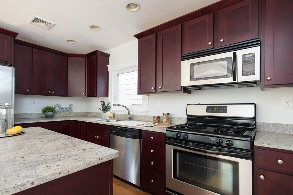 6 Logan Street, Unit 2 Boston, MA 02119 - Photo 11 of 21 Gallery Image 11