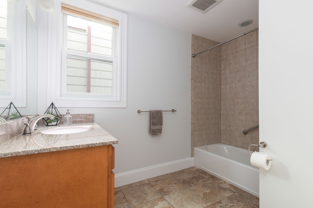 6 Logan Street, Unit 2 Boston, MA 02119 - Photo 16 of 21 Gallery Image 16