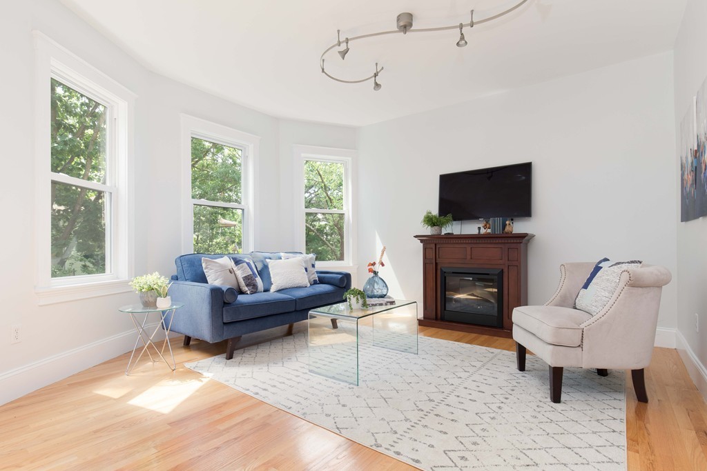 6 Logan Street, Unit 2 Boston, MA 02119 - Photo 2 of 21 Gallery Image 2