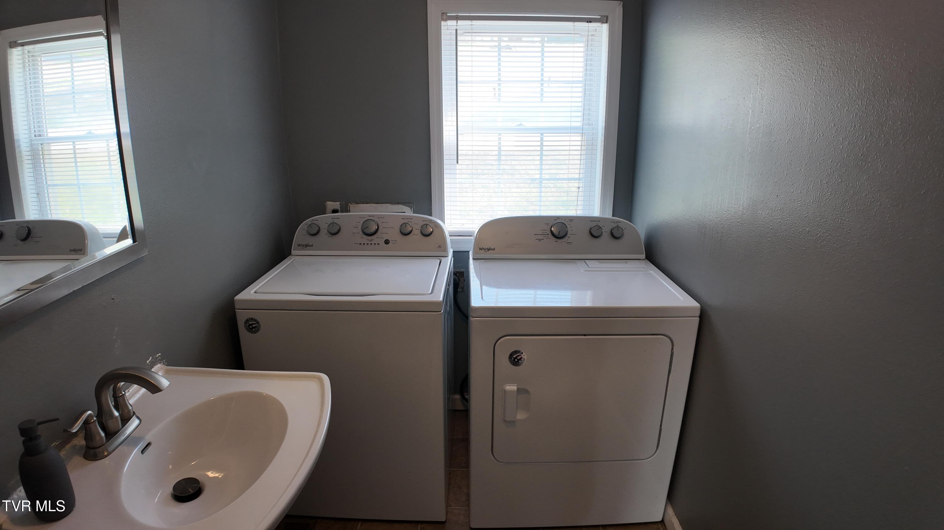 492 Weaver Branch Road Bluff City, TN 37618 - Photo 39 of 43 dji_mimo_20260113_131848_20260113131848_