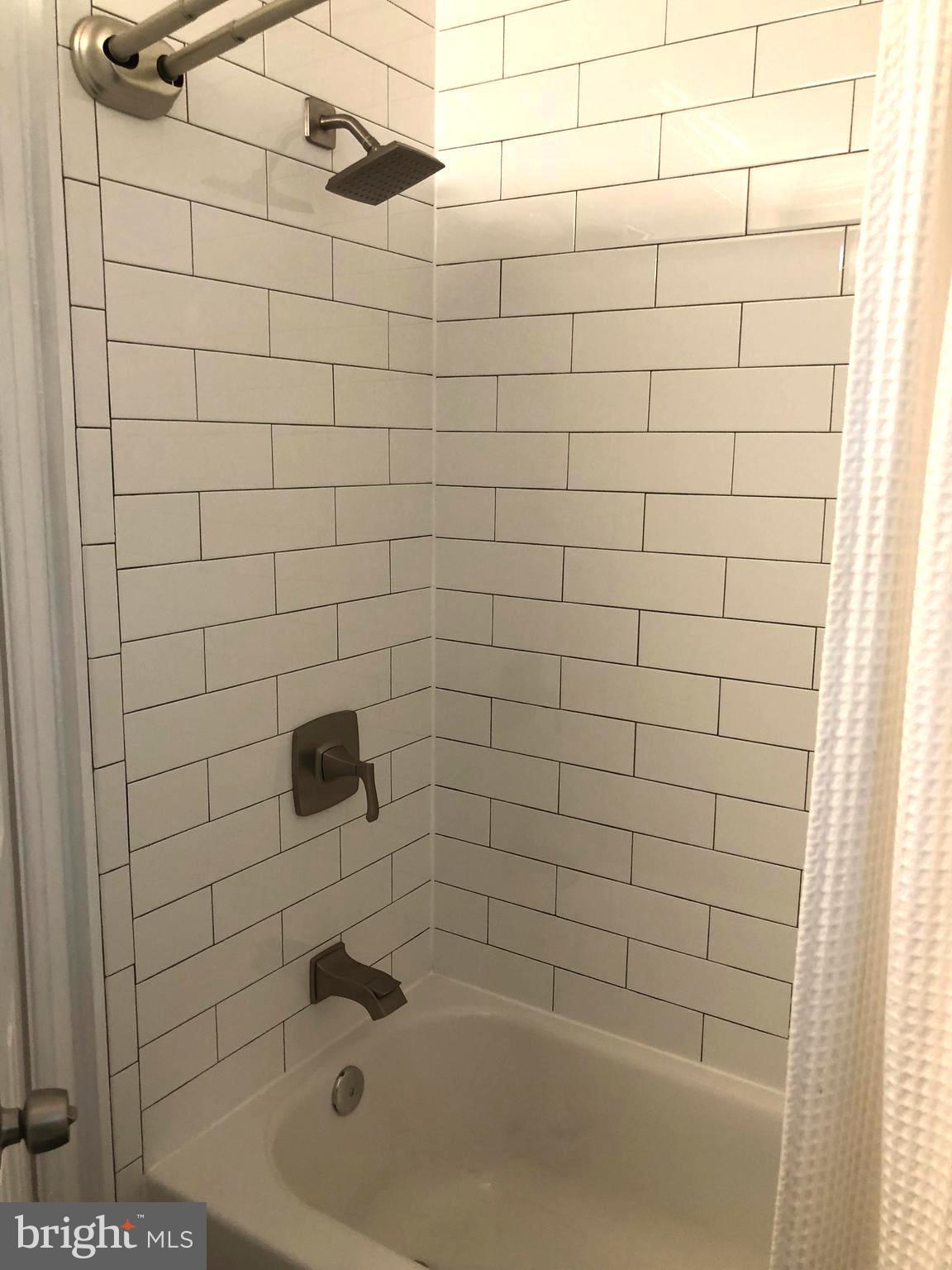 4920 29th Road South Arlington, VA 22206 - Photo 8 of 10 Bath