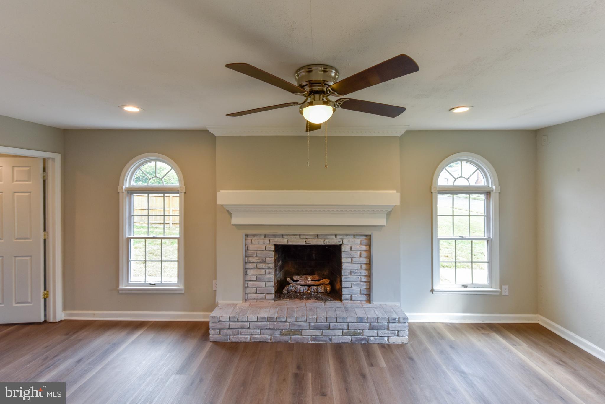 8 Constitution Road Laurel Springs, NJ 08021 - Photo 14 of 17