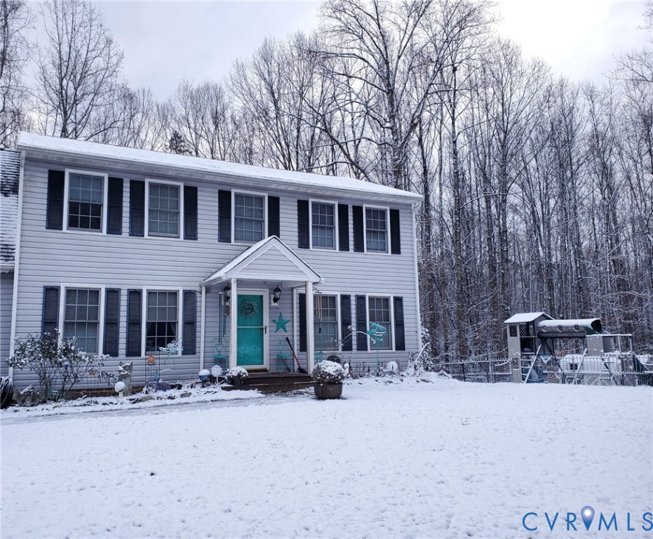 7135 Timber Ridge Road Quinton, VA 23141 - Photo 44 of 48 Seasonal photo of the front during the winter