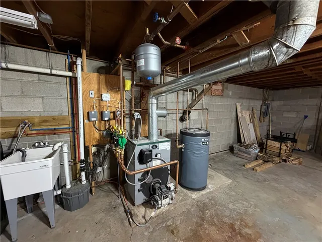 $219,900 | 8524 Green Road, West Sparta, NY 14437