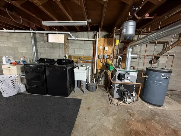 $214,900 | 8524 Green Road, West Sparta, NY 14437