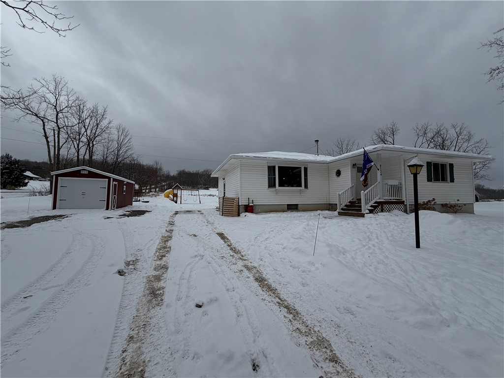 8524 Green Road West Sparta, NY 14437 - Photo 4 of 36