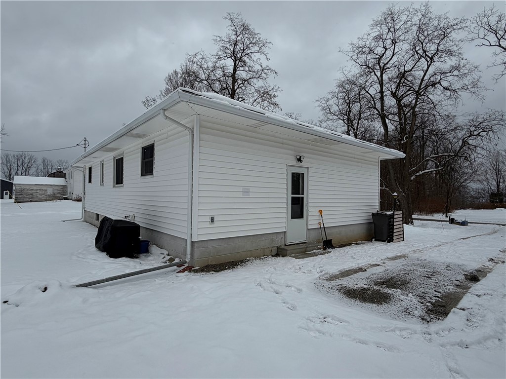 8524 Green Road West Sparta, NY 14437 - Photo 6 of 36