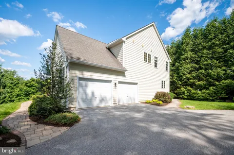 $895,000 | 104 Pennfield Drive, Kennett Square, PA 19348