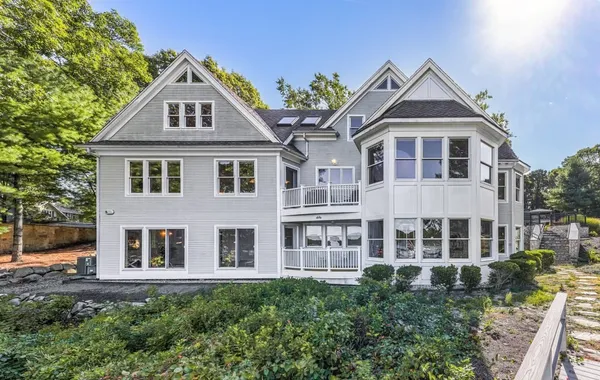 $2,190,000 | 86 Summersea Road, Mashpee, MA 02649