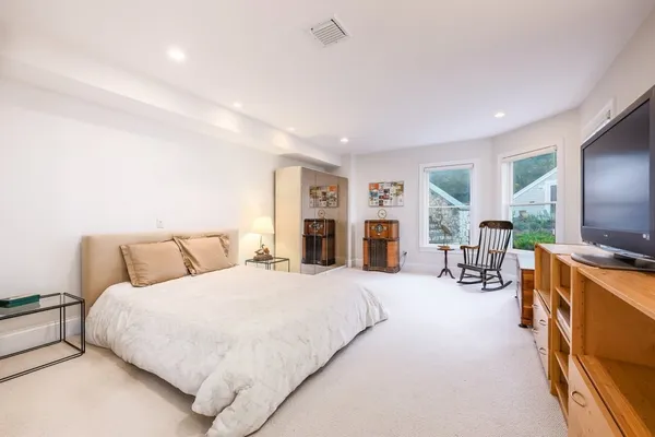 $2,190,000 | 86 Summersea Road, Mashpee, MA 02649