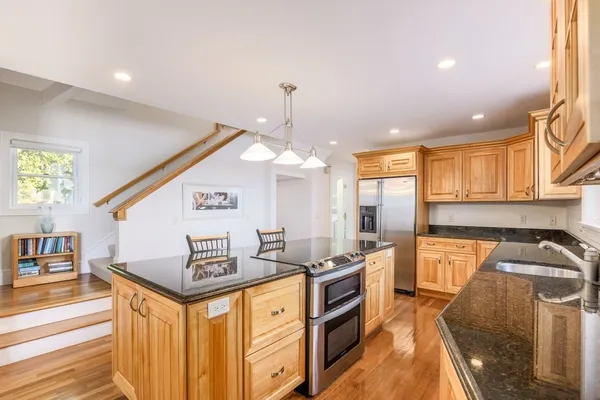 $2,190,000 | 86 Summersea Road, Mashpee, MA 02649