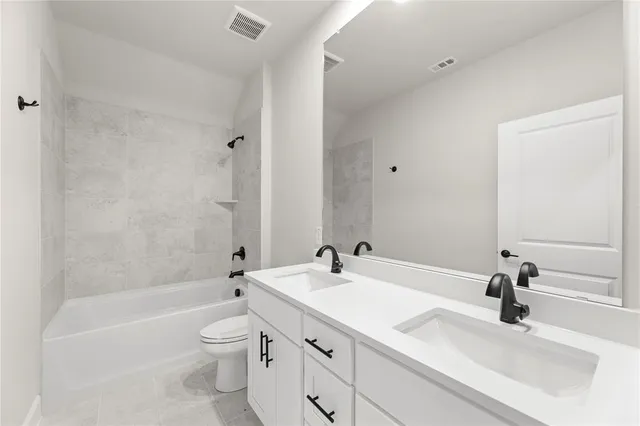 $309,990 | 2244 Aspen Chase Drive, Royse City, TX 75189