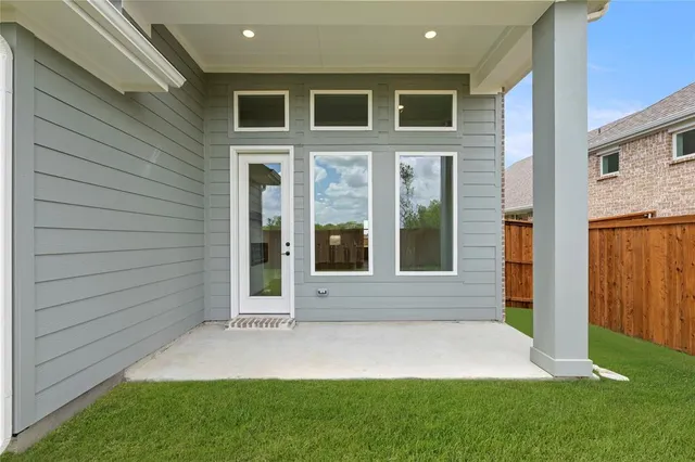 $309,990 | 2244 Aspen Chase Drive, Royse City, TX 75189