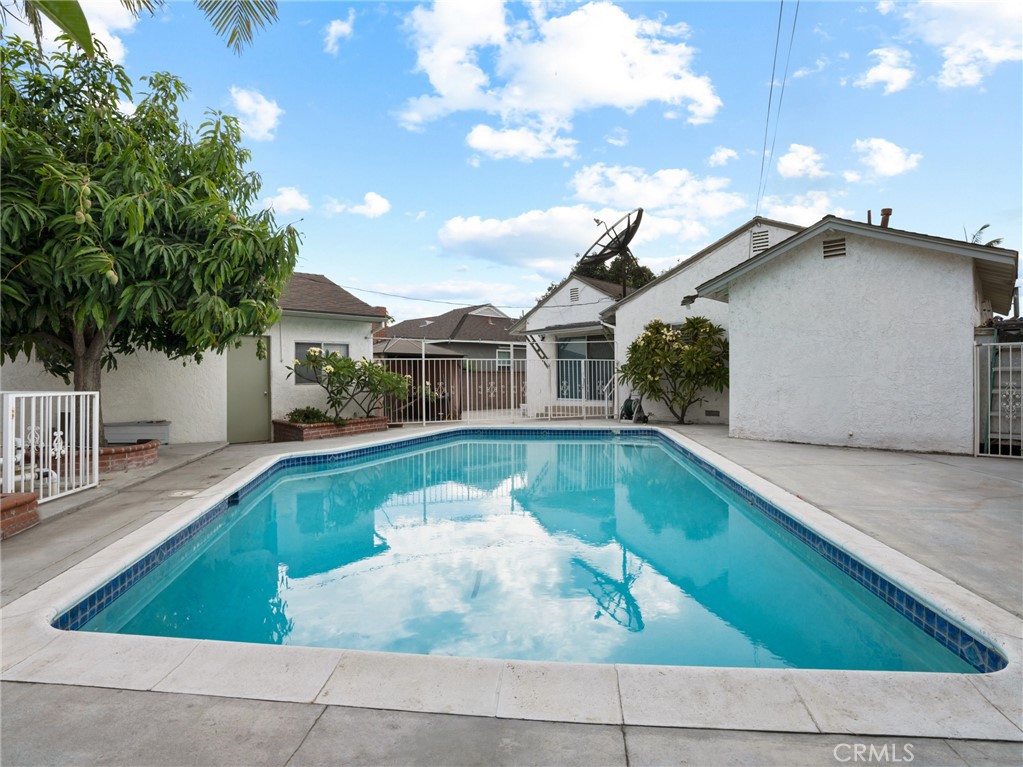 9708 Pomering Road Downey, CA 90240 - Photo 30 of 38