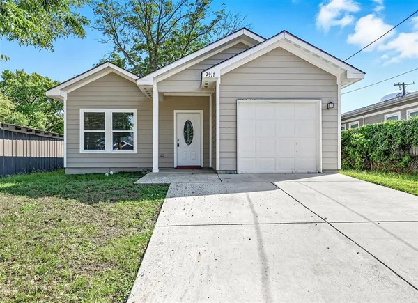 $1,495 | 2911 Marshall Street, Greenville, TX 75401