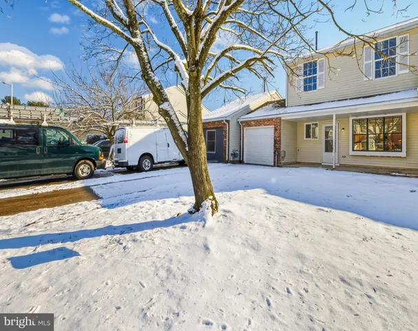 $295,000 | 10 Heywood Lane, Sicklerville, NJ 08081