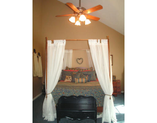 29 Spring Lane, Unit 29S Norton, MA 02766 - Photo 14 of 30 Gallery Image 14