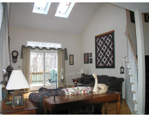 29 Spring Lane, Unit 29S Norton, MA 02766 - Photo 3 of 30 Gallery Image 3